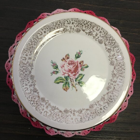 Seven Vintage Cornish Rose 22KT Gold Georgian Fine China Dessert Plates - Picture 10 of 16